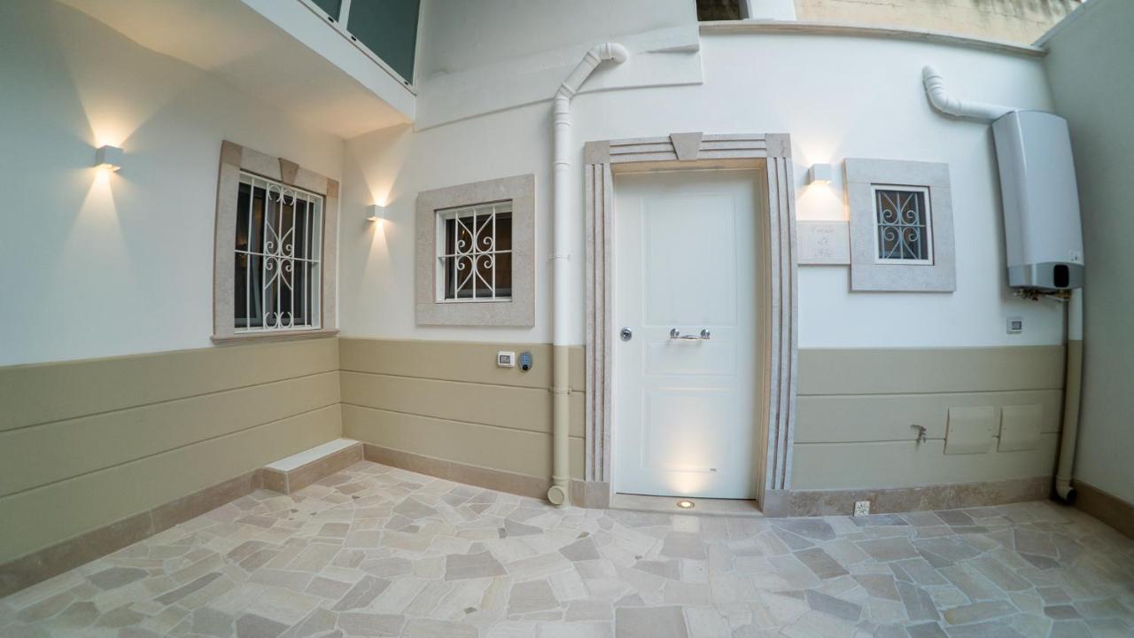 Casa Di Flo Apartment Bari Exterior foto